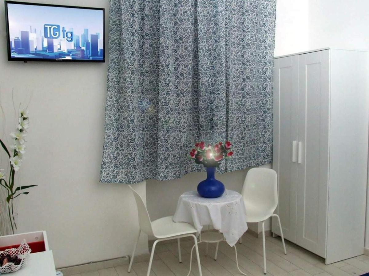 B&B Phistelia Поцуоли Екстериор снимка